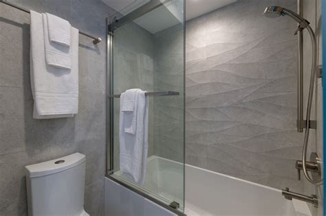 San Diego Marble & Tile – San Diego, 7946 Clairemont Mesa。